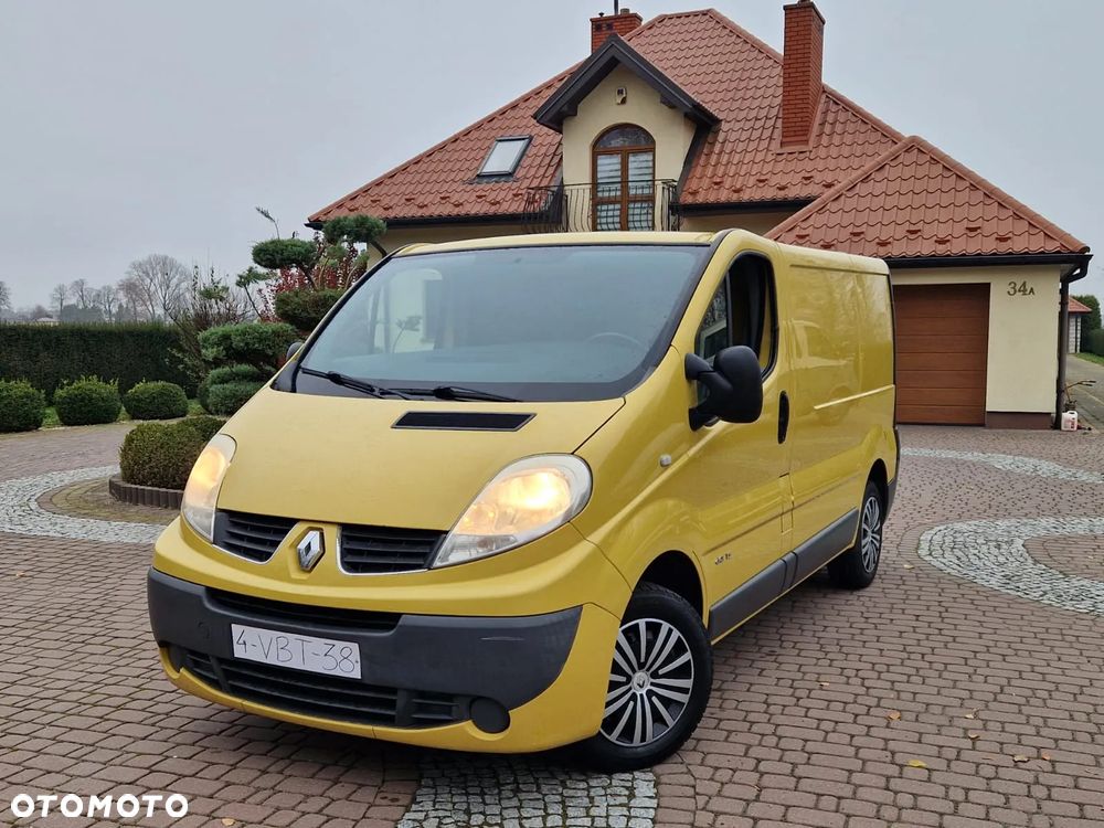 Renault Trafic - 15