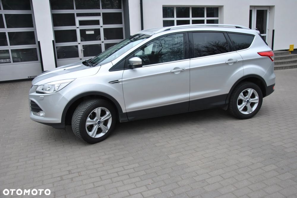 Ford Kuga 2.0 TDCi FWD Trend - 4