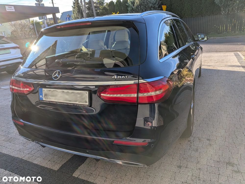 Mercedes-Benz E-Class 2016 photo 5