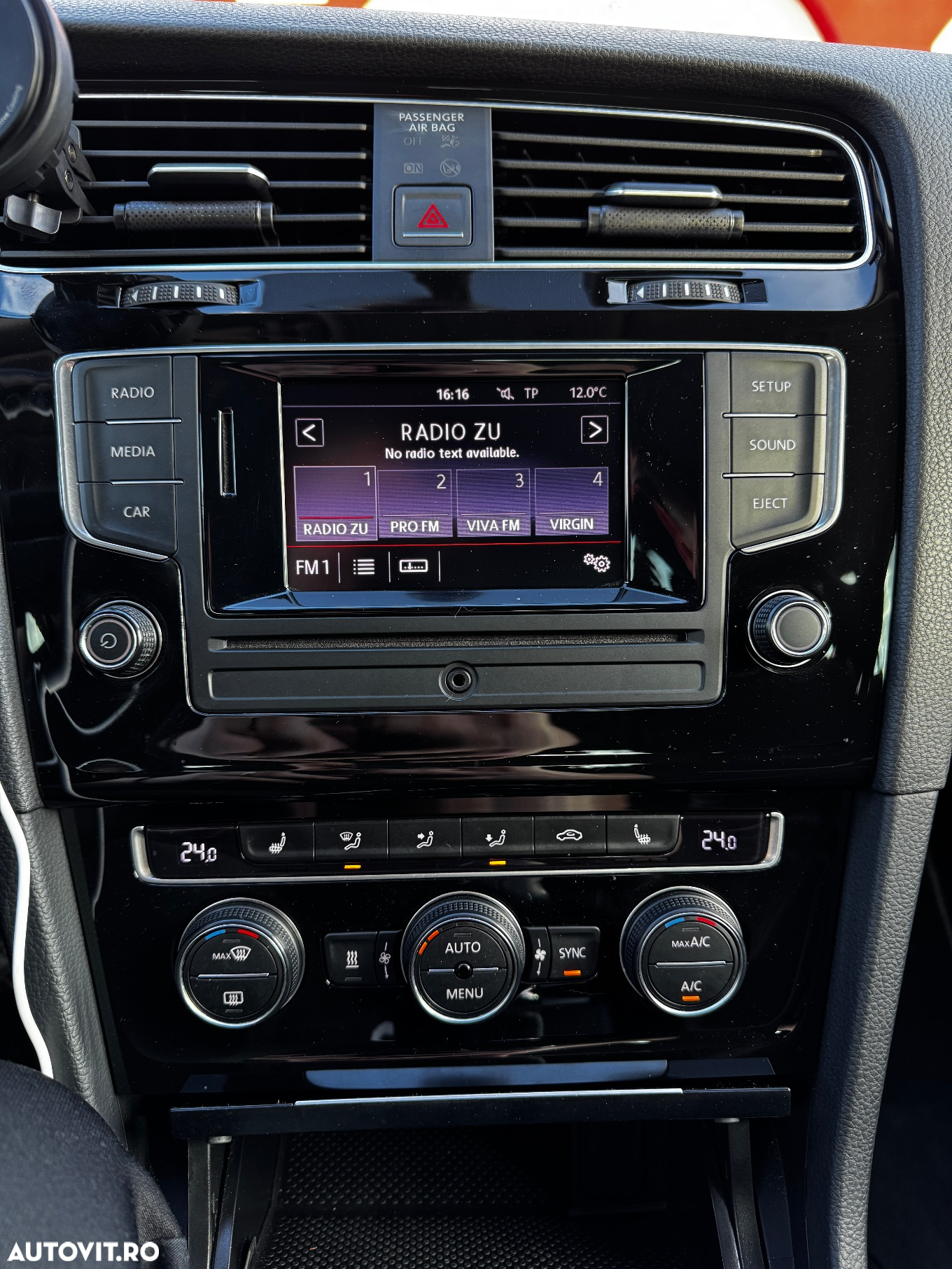 Volkswagen Golf 1.6 BlueTDI Cup - 4