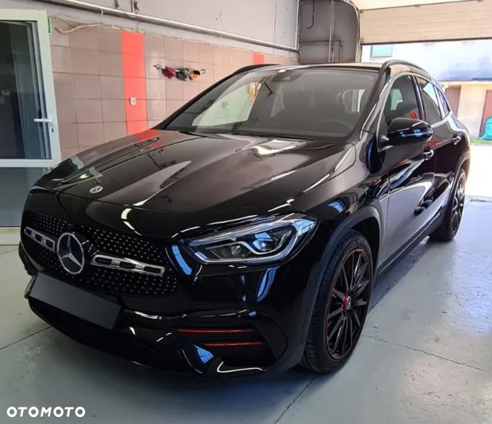 Mercedes-Benz GLA 200 7G-DCT Edition 1 - 4