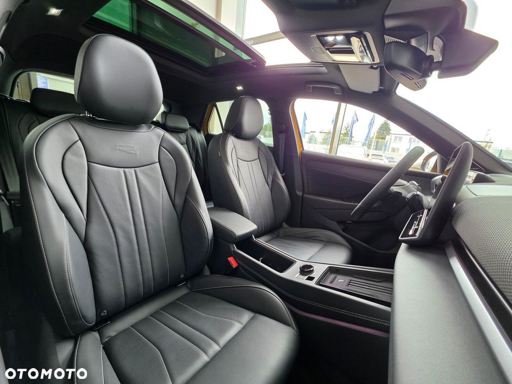 Volkswagen T-Roc 1.5 eTSI R-Line DSG - 27