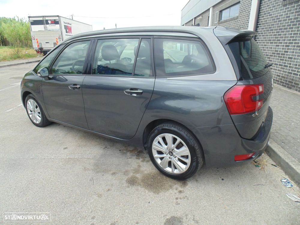 Citroën C4 Grand Picasso 1.6 e-HDi Intensive — fotografia 15