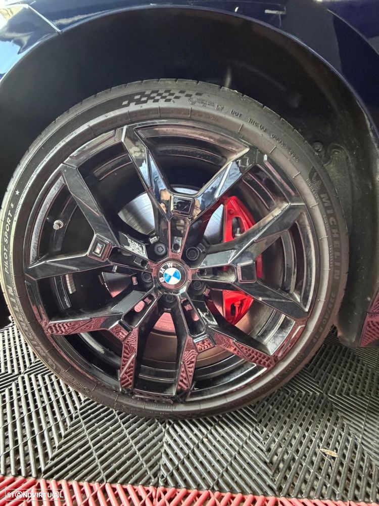 BMW 330 e Pack Desportivo M Pro Auto - 9