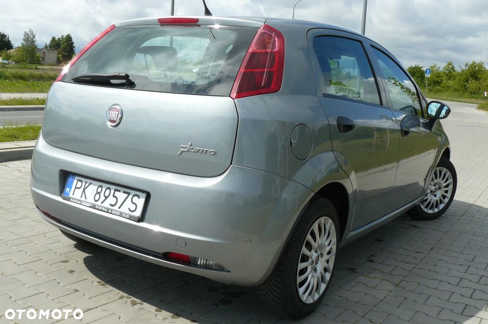 Fiat Grande Punto - 13