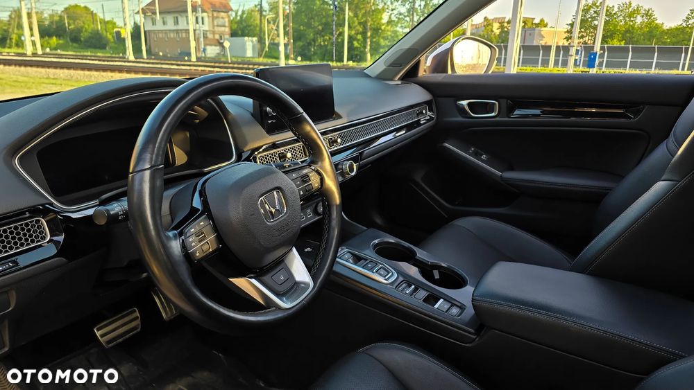 Honda Civic 2.0 i-MMD Advance CVT - 9