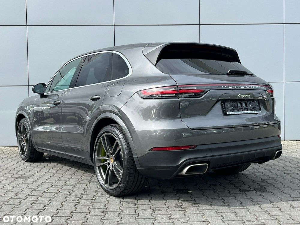 Porsche Cayenne E-Hybrid - 11