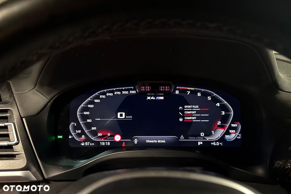 BMW X4 M X4M Competition - 13