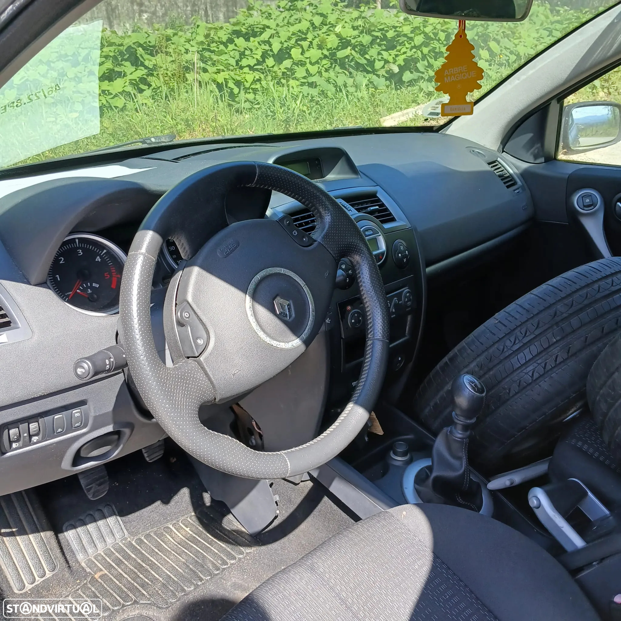 RENAULT MEGANE II SEDÁN 1.9 DCI de 2007 - Peças Usadas (9893) - 5