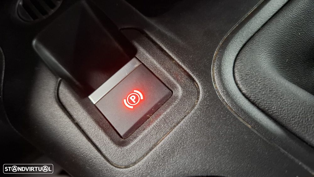 Peugeot Rifter 1.5 BlueHDi Longa Allure Pack - 18