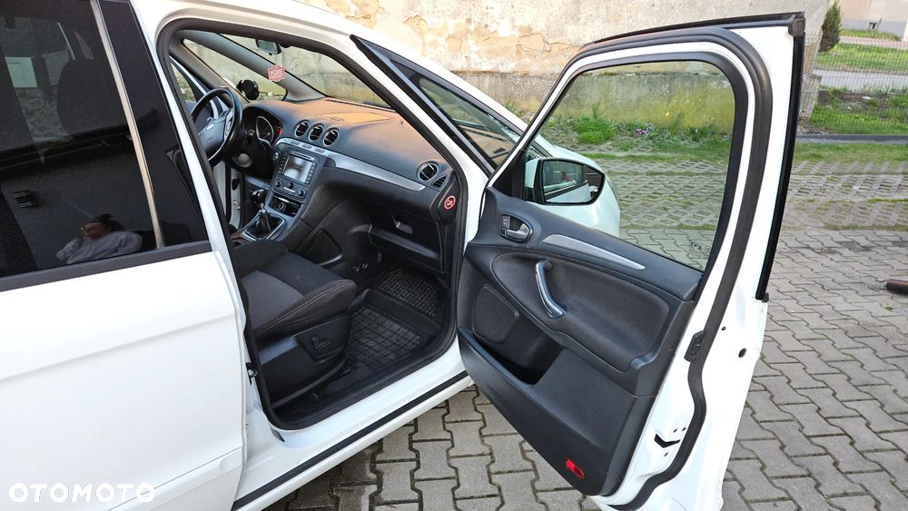 Ford S-Max 1.6 T Trend - 25