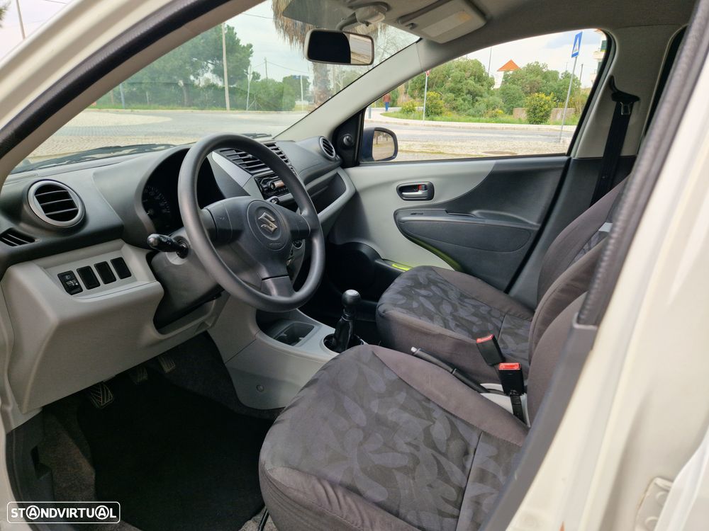Suzuki Alto 1.0 GA - 12