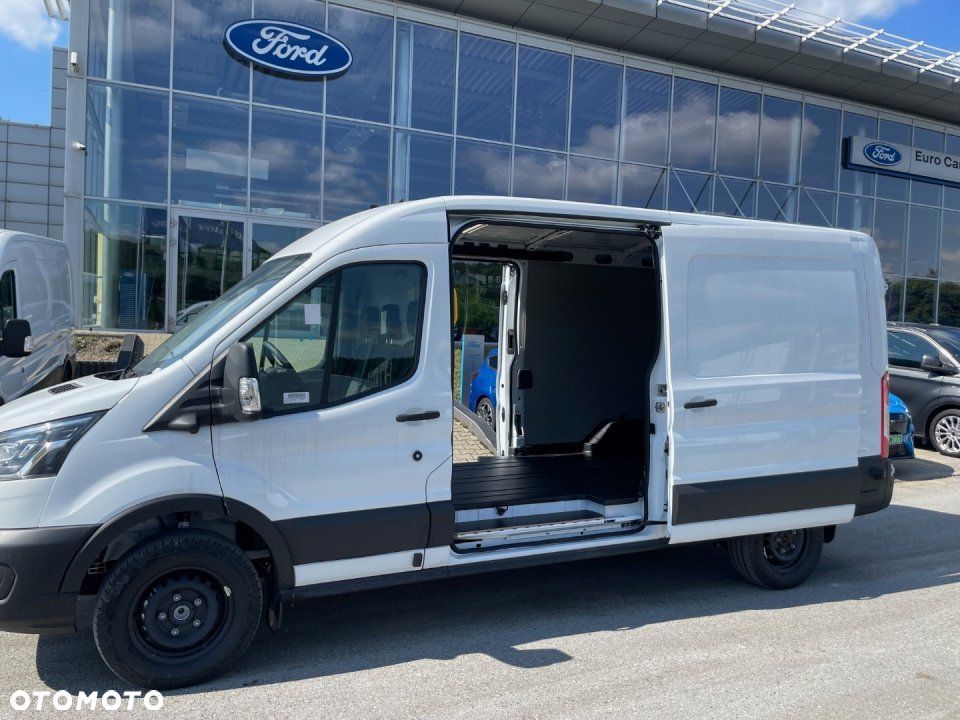 Ford E-Transit - 9