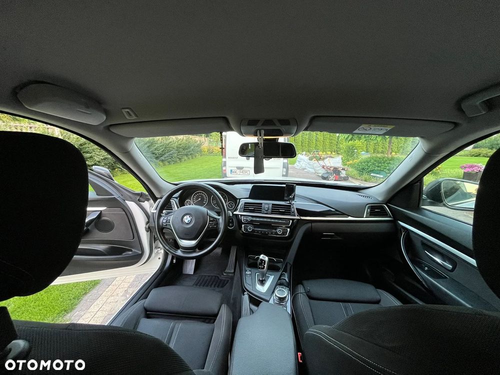 BMW 3GT 320d Sport Line - 14