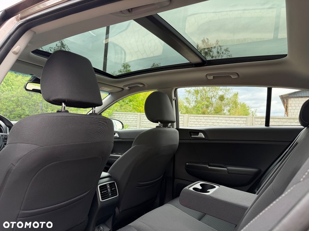 Kia Sportage 1.7 CRDI M 2WD - 33