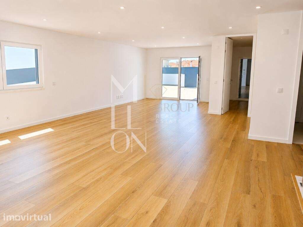 Moradia contemporânea com terraço e piscina em condomínio privado - Grande imagem: 3/19