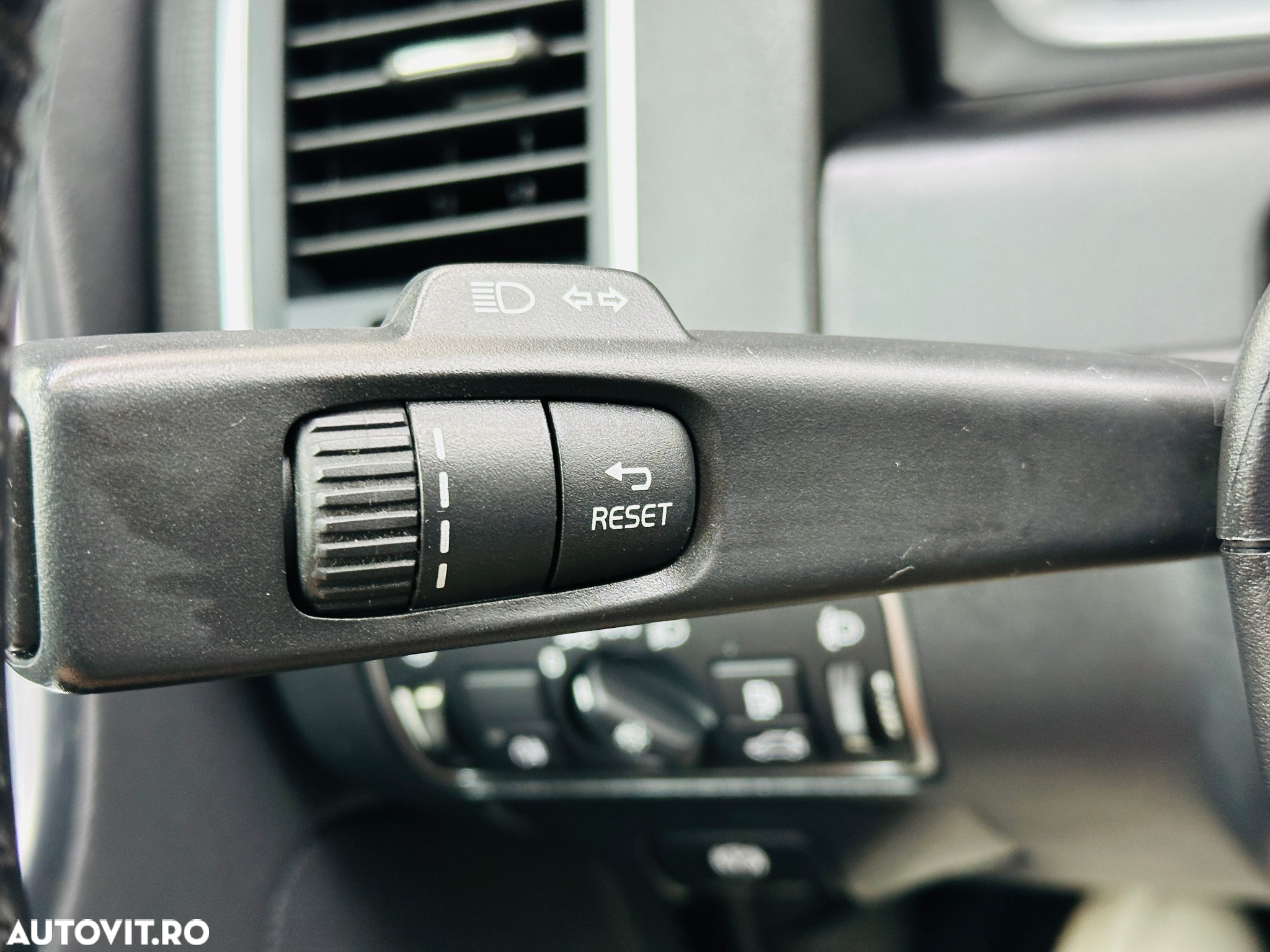 Volvo XC 60 - 34