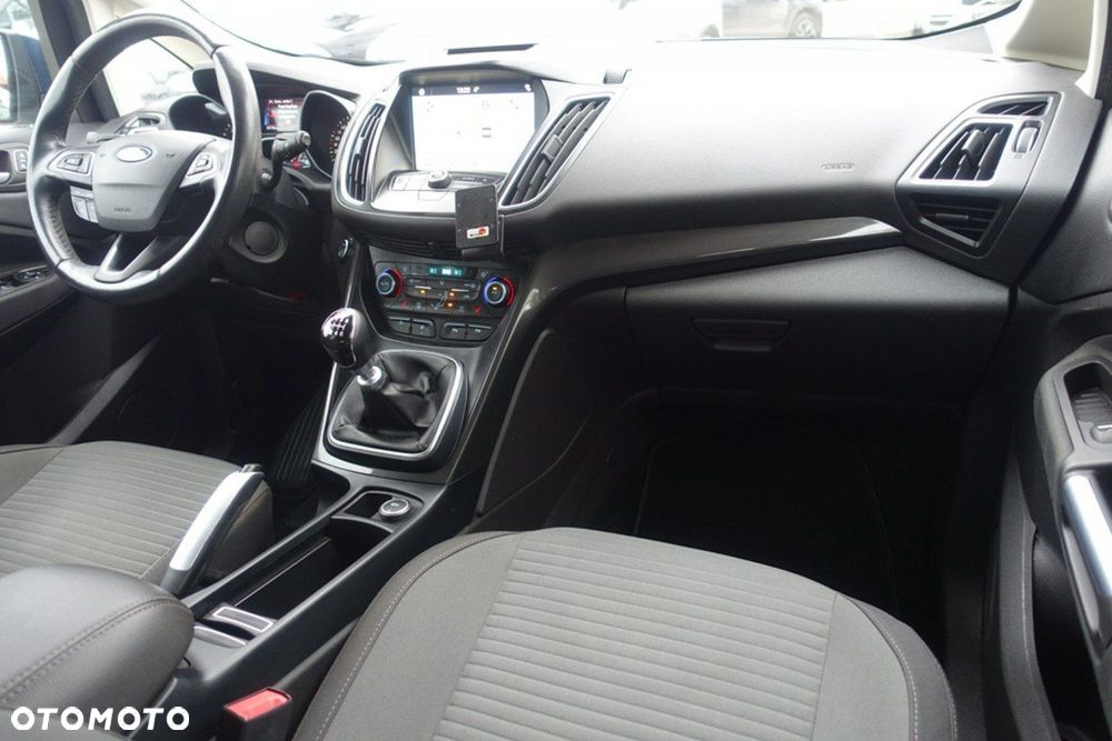 Ford Grand C-MAX - 16