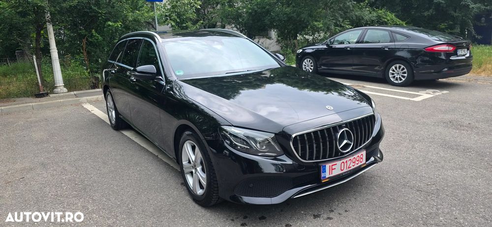 Mercedes-Benz E 200 d T-Modell Aut - 2