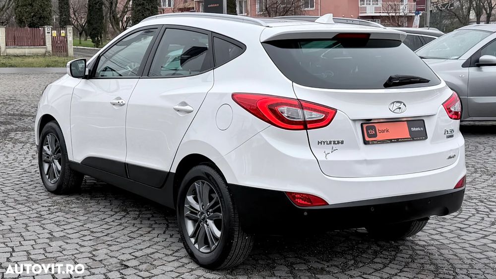 Hyundai ix35 2.0 CRDI 4WD Premium - 4