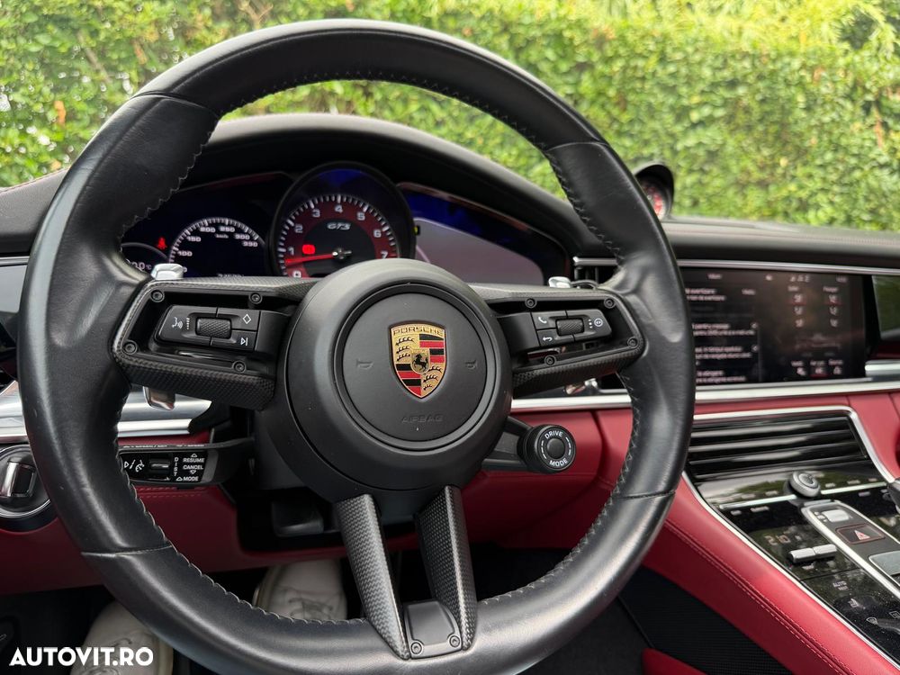 Porsche Panamera GTS - 13