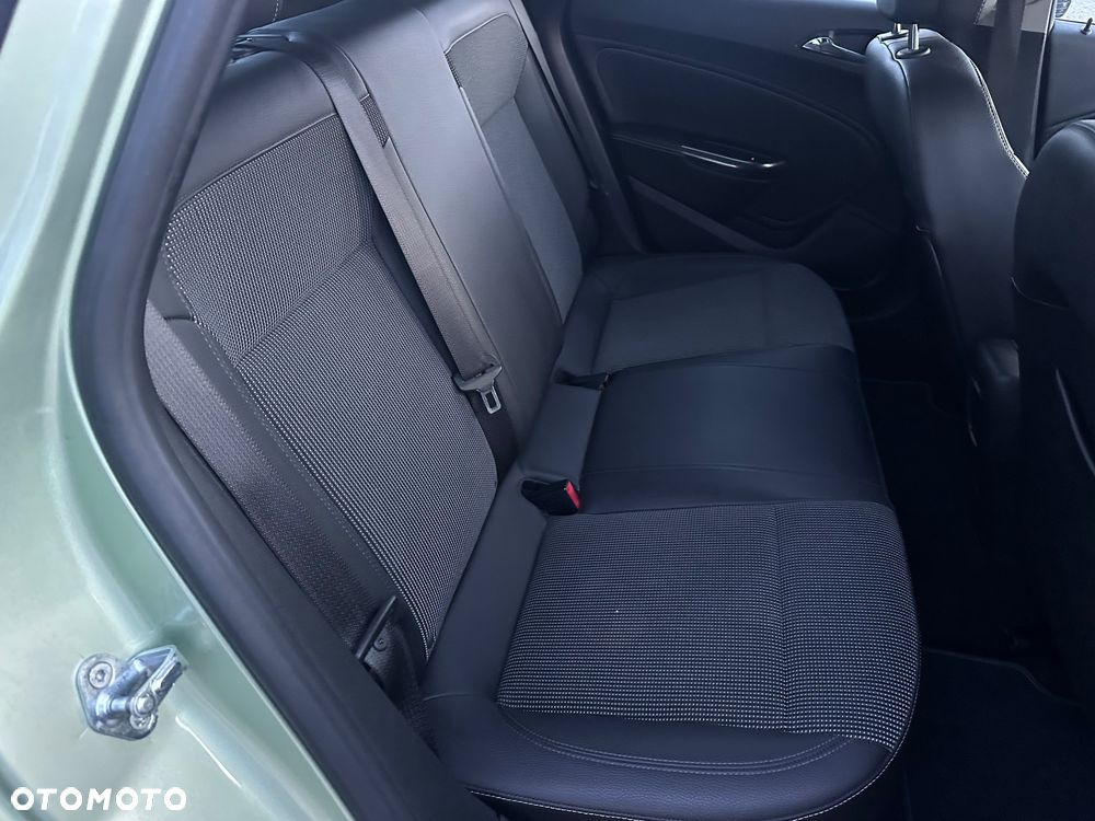 Opel Astra 1.6 Automatik Edition - 14