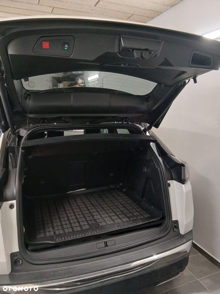 Peugeot 3008 1.5 BlueHDi GT Pack S&S EAT8 - 4