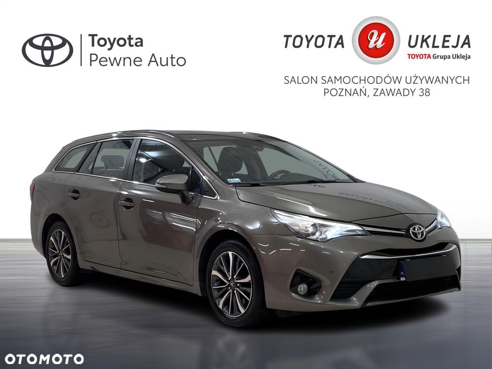 Toyota Avensis 2.0 D-4D Premium - 8