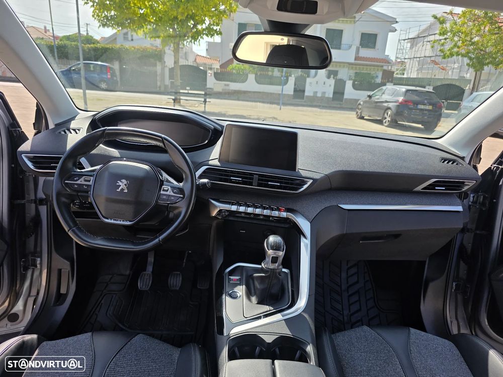 Peugeot 3008 1.2 PureTech Allure Pack - 7