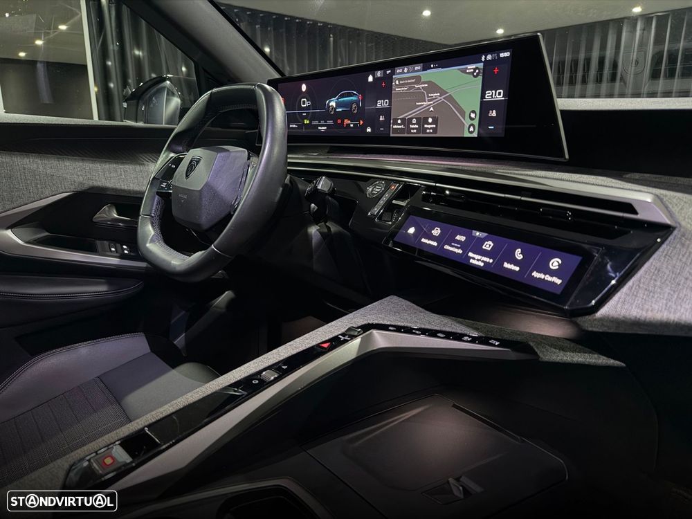 Peugeot 3008 1.2 Hybrid Allure e-DCS6 - 32