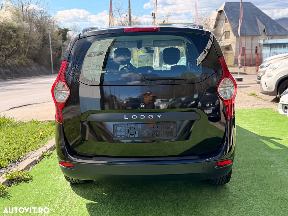 Dacia Lodgy 1.5 dCi Laureate - 13