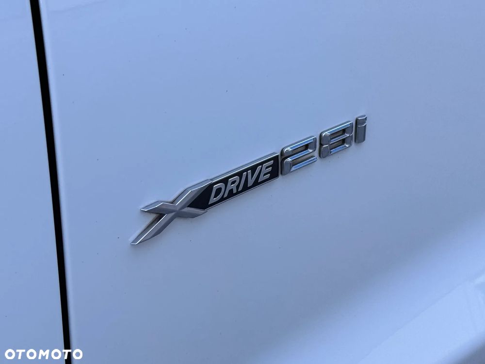 BMW X4 xDrive28i xLine - 11