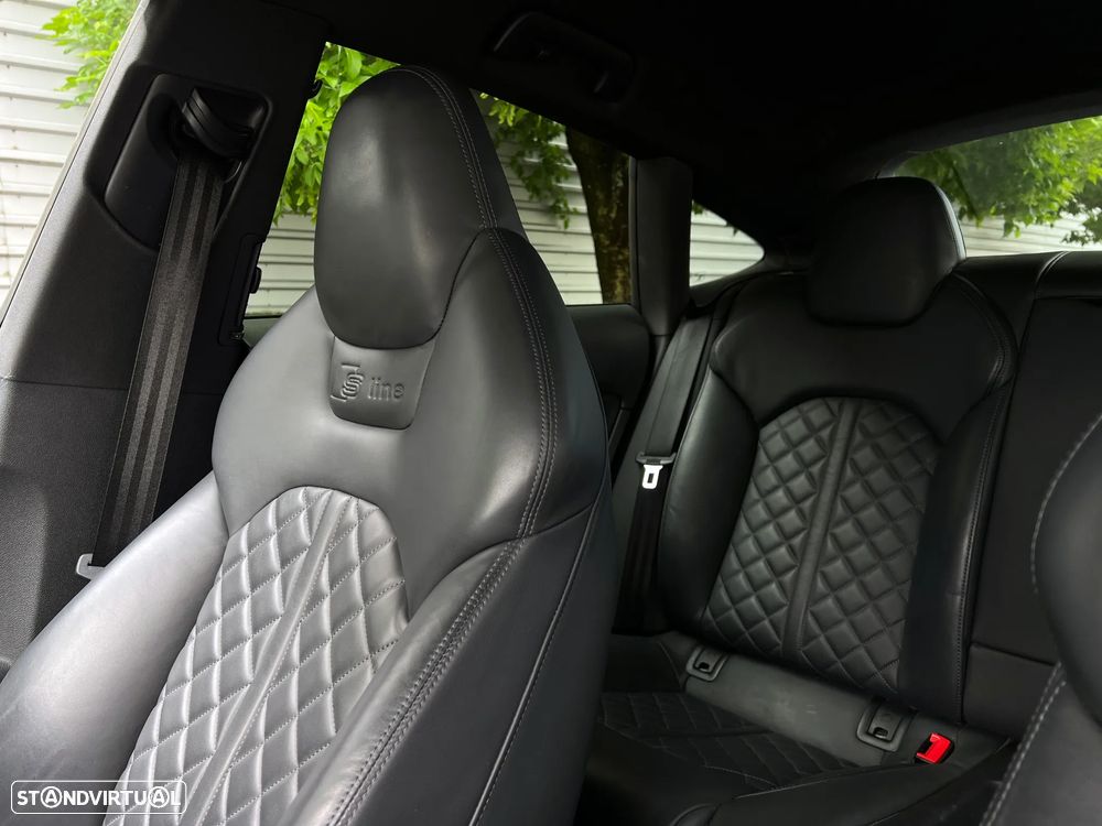 Audi A7 Sportback 3.0 BiTDi V6 quattro S-line Tiptronic - 23