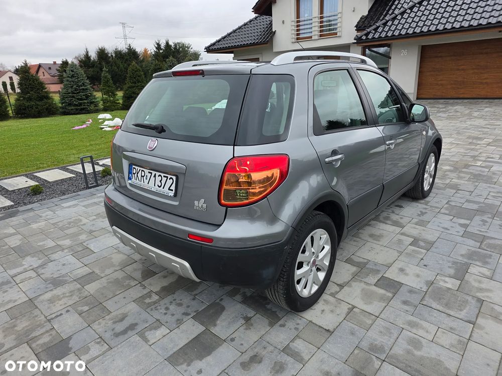 Fiat Sedici 1.6 16V 4x2 Emotion - 5