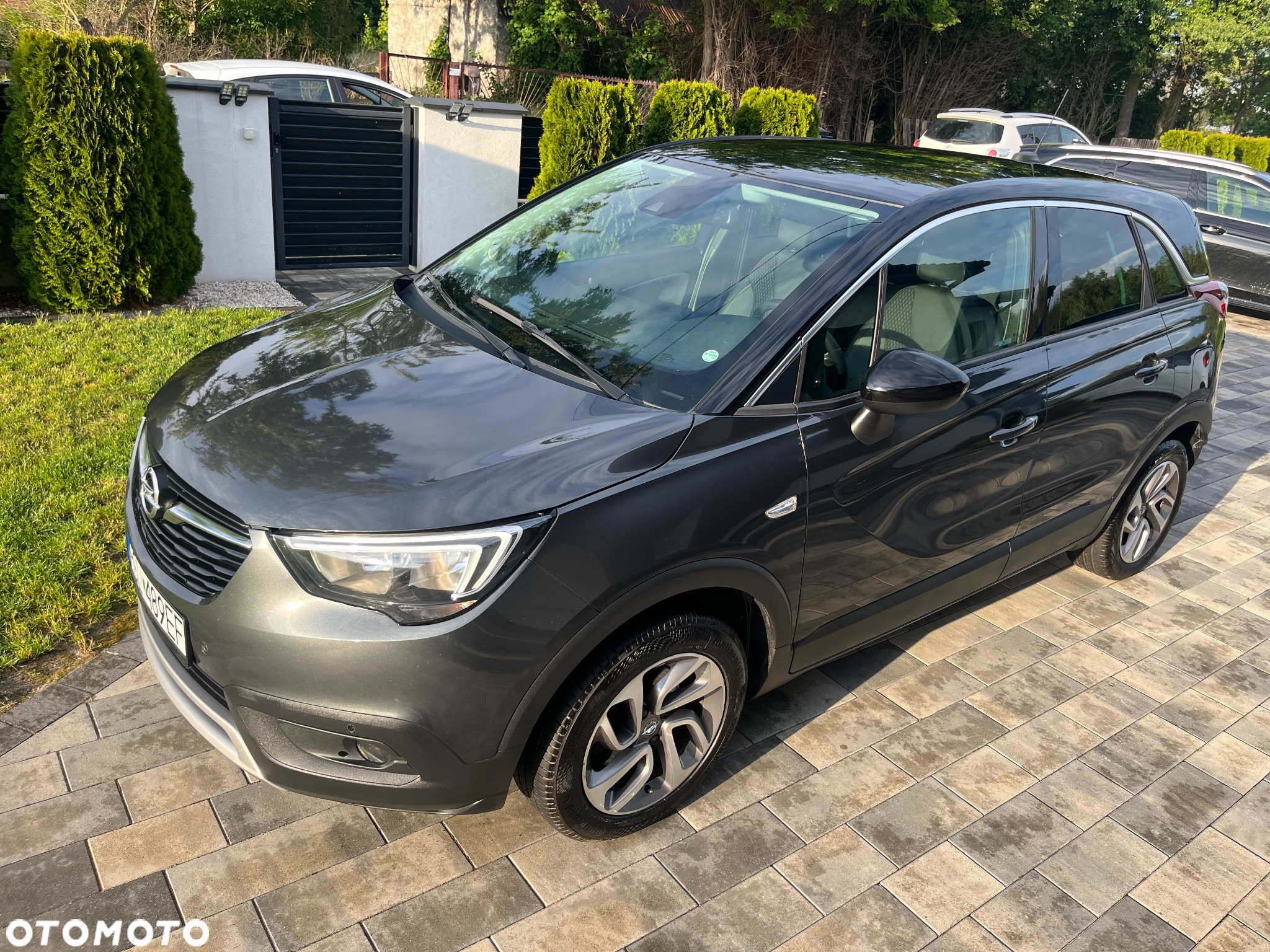Opel Crossland X - 11