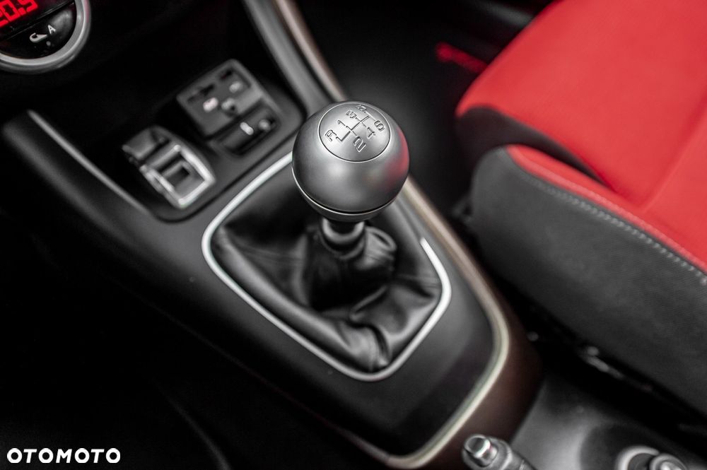 Alfa Romeo Giulietta - 33