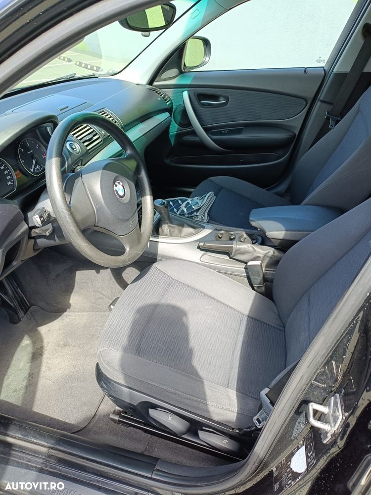 BMW Seria 1 116d DPF - 10