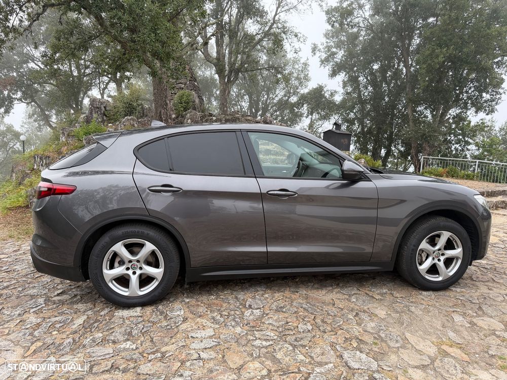 Alfa Romeo Stelvio 2.2 D Super AT8 - 4