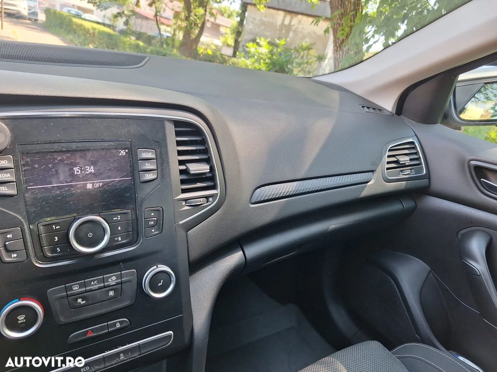 Renault Megane - 23