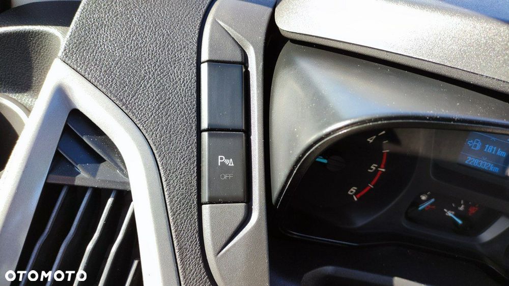 Ford Transit Custom - 31