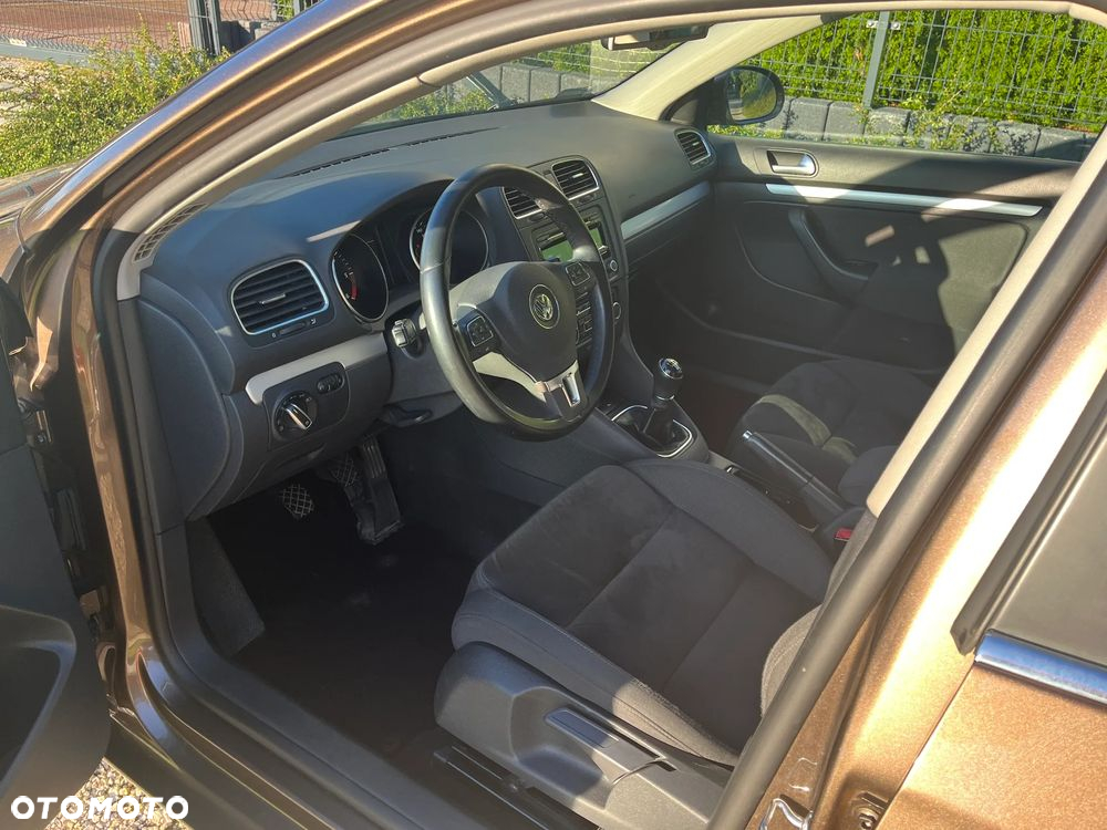 Volkswagen Golf VI 1.6 TDI Highline - 5