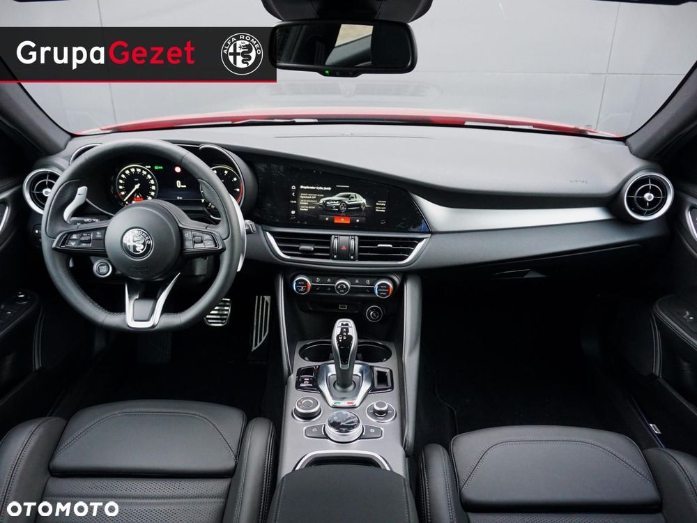Alfa Romeo Giulia - 6