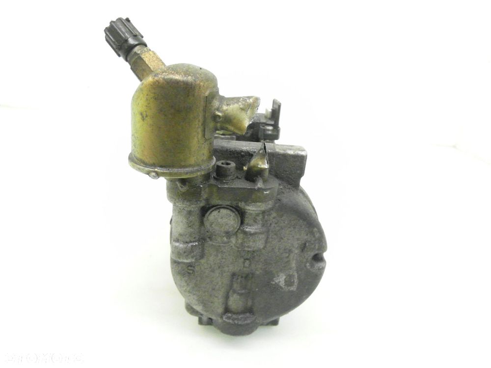 KOMPRESOR KLIMATYZACJI MERCEDES W202 C 220 0002340711 4472009053 - 9