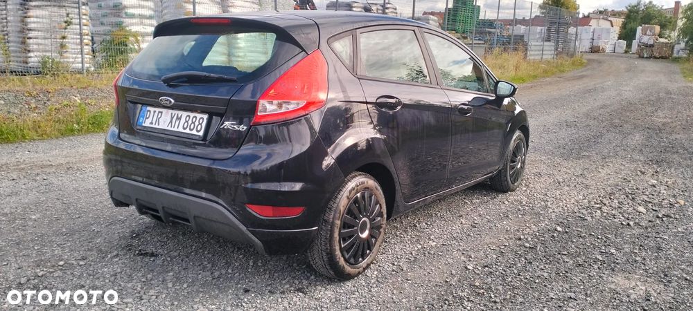 Ford Fiesta - 31