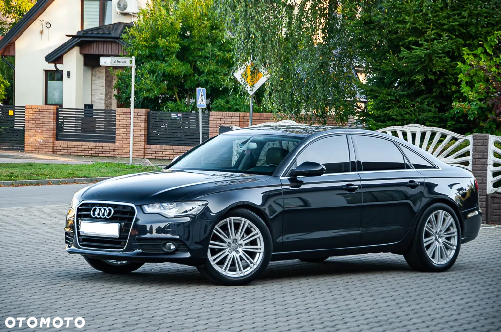 Audi A6 - 6