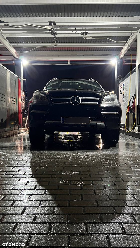 Mercedes-Benz GL 450 CDI - 38