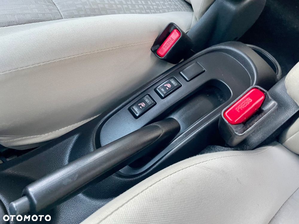 Nissan Micra 1.2 Salt & Pepper - 35