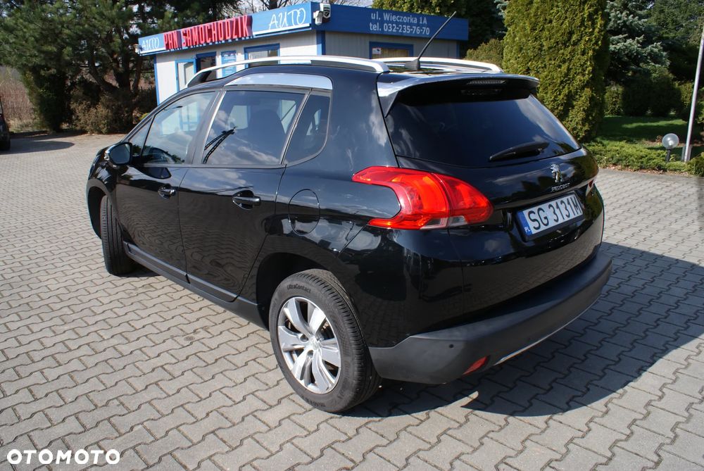 Peugeot 2008 1.6 VTi Style - 10
