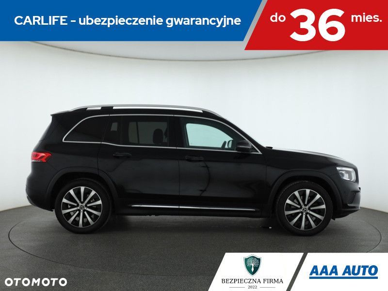 Mercedes-Benz GLB - 8
