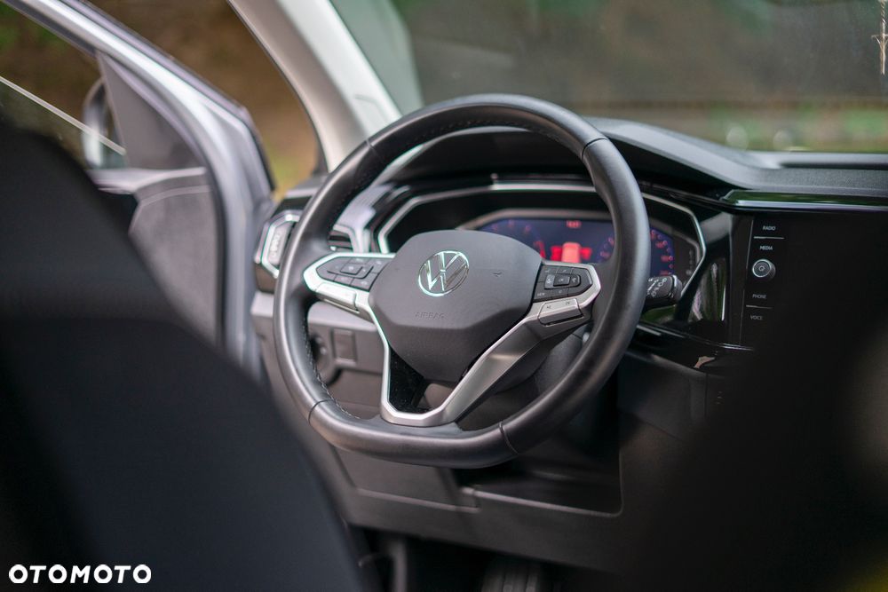Volkswagen T-Cross - 4